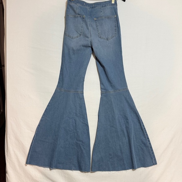 Free People Super Flare Light Blue Jeans size 26 - Picture 4 of 15